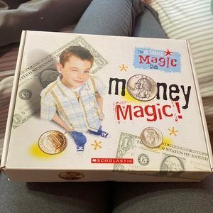 The ultimate Magic club, money, scholastic, magic, money, machine, instant wand